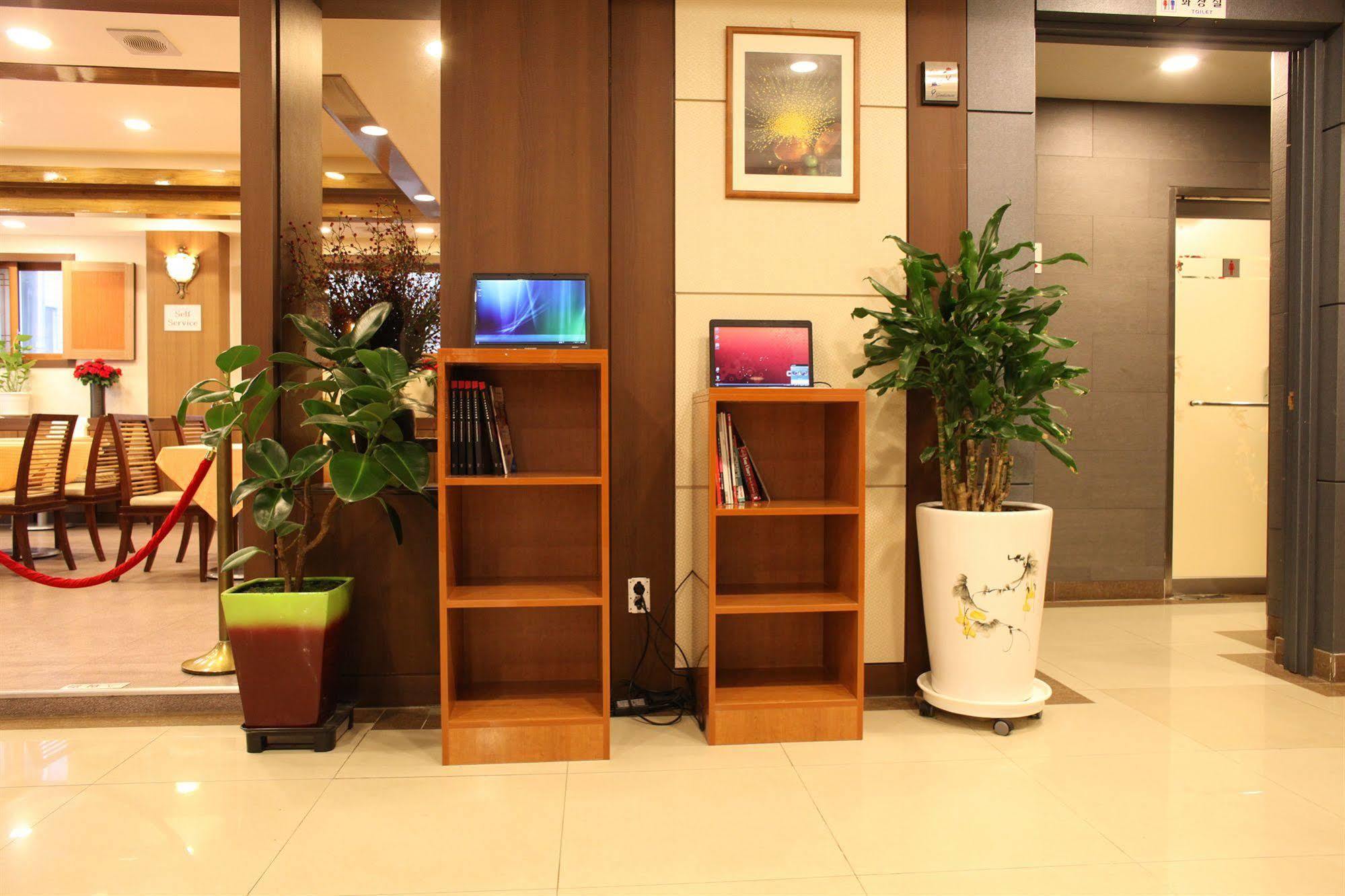 Hill House Seoul Myeongdong Hotel Eksteriør billede